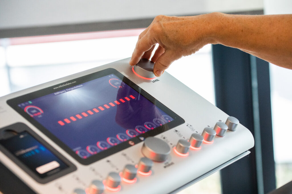 EMS-69 Frequenz und Intensität werden beim Training individuell angepasst.